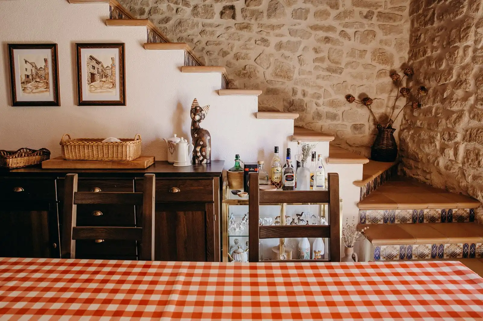 Casa rústica amb terrassa en venda a Cretas, imagen 2