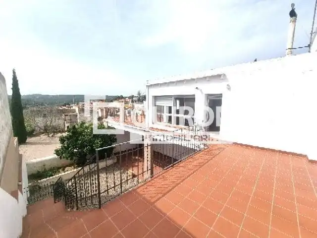 Villa mit Garten zum Verkauf in Catalunya, imagen 4
