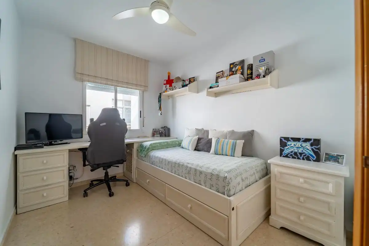 Piso con terraza en venta en Calle Carlos Cano, imagen 21