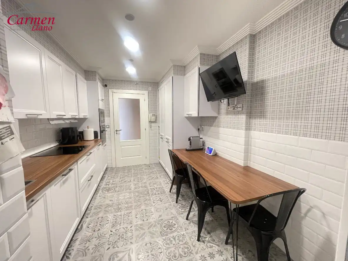 Cocina de Piso en venta en Getxo  con Calefacción, Terraza y Trastero