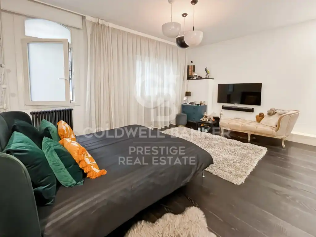 Sala d'estar de Dúplex en venda en Barcelona amb Aire condicionat, Terrassa i Forn