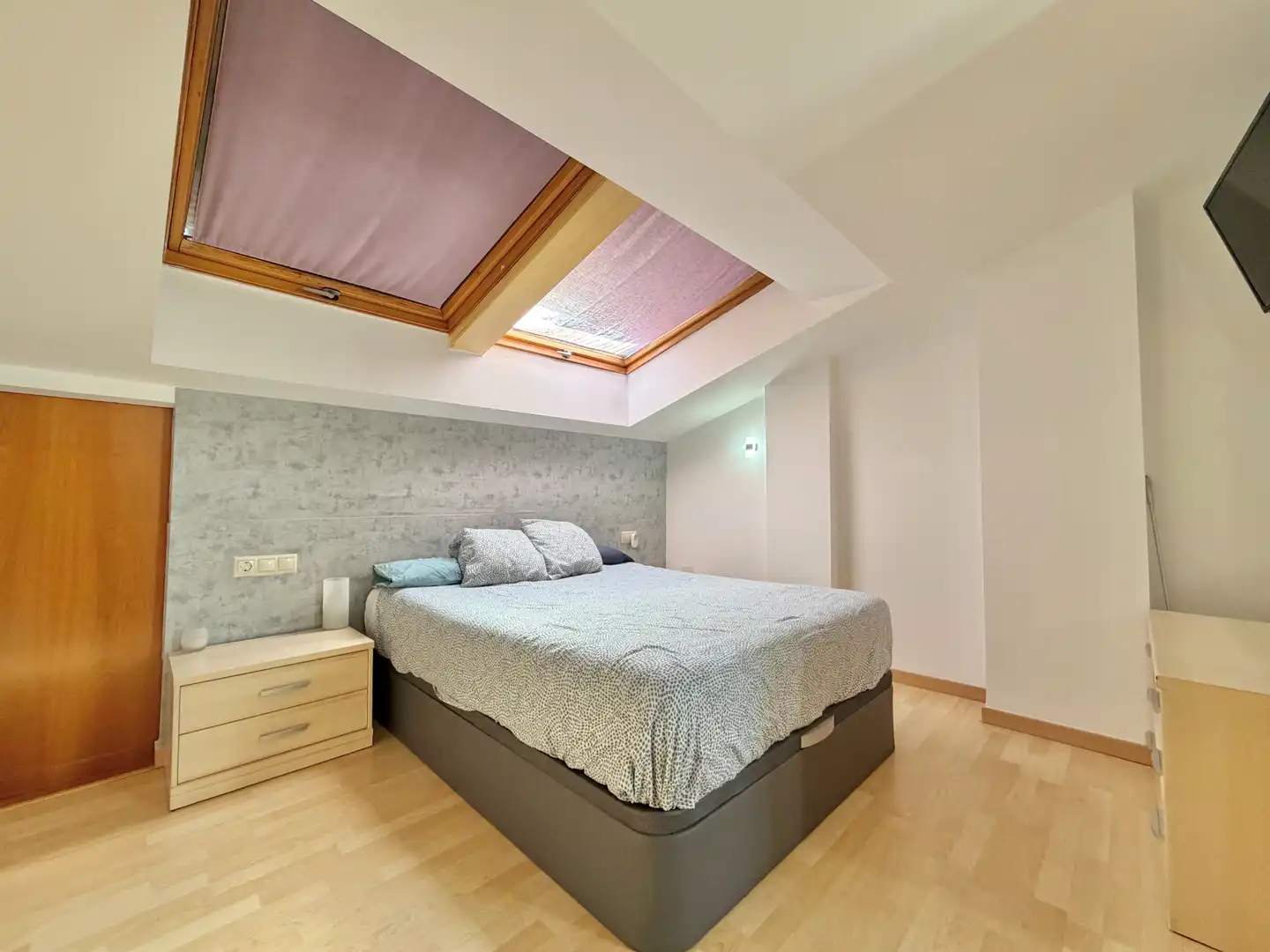 Bedroom of Duplexes for sale in Vilafranca del Penedès  with Air Conditioner, Heating and Terrace