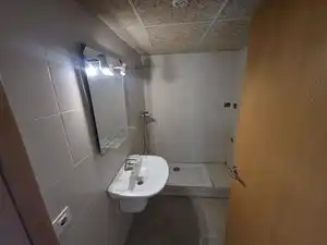 Baño de Piso en venta en Celrà con Terraza y Balcón