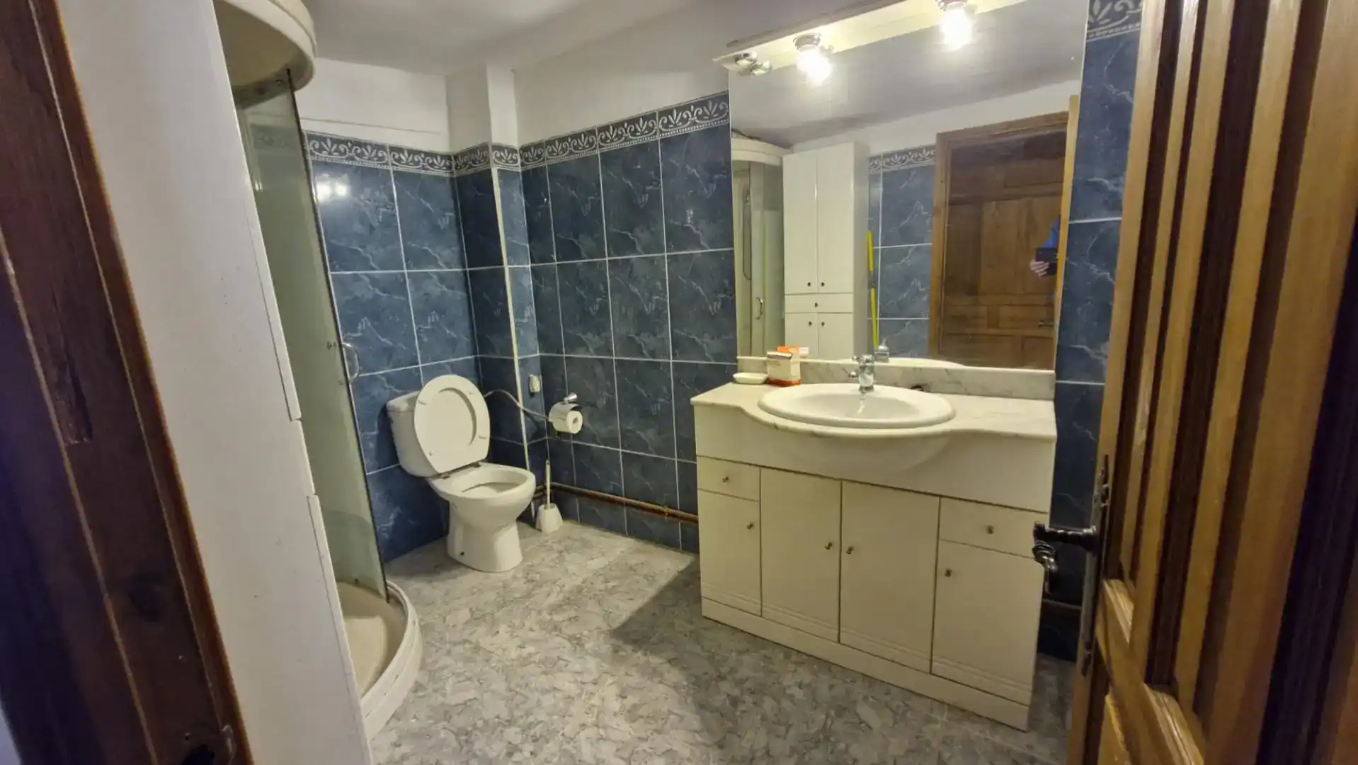 Bany de Casa adosada en venda en Ribafrecha amb Parquet, Moblat i Rentadora