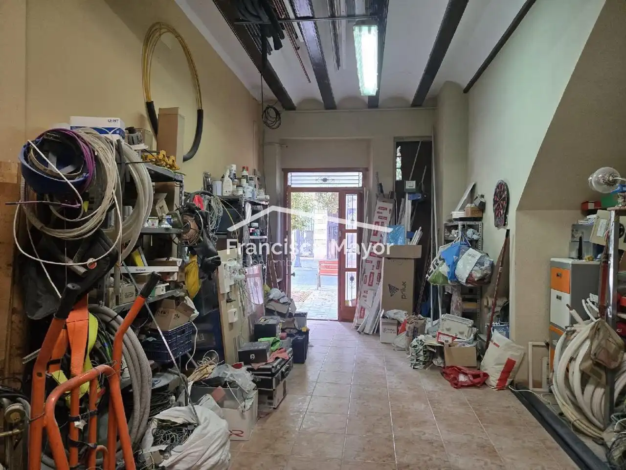 Local de lloguer a calle de la Reina, El Cabanyal - El Canyamelar
