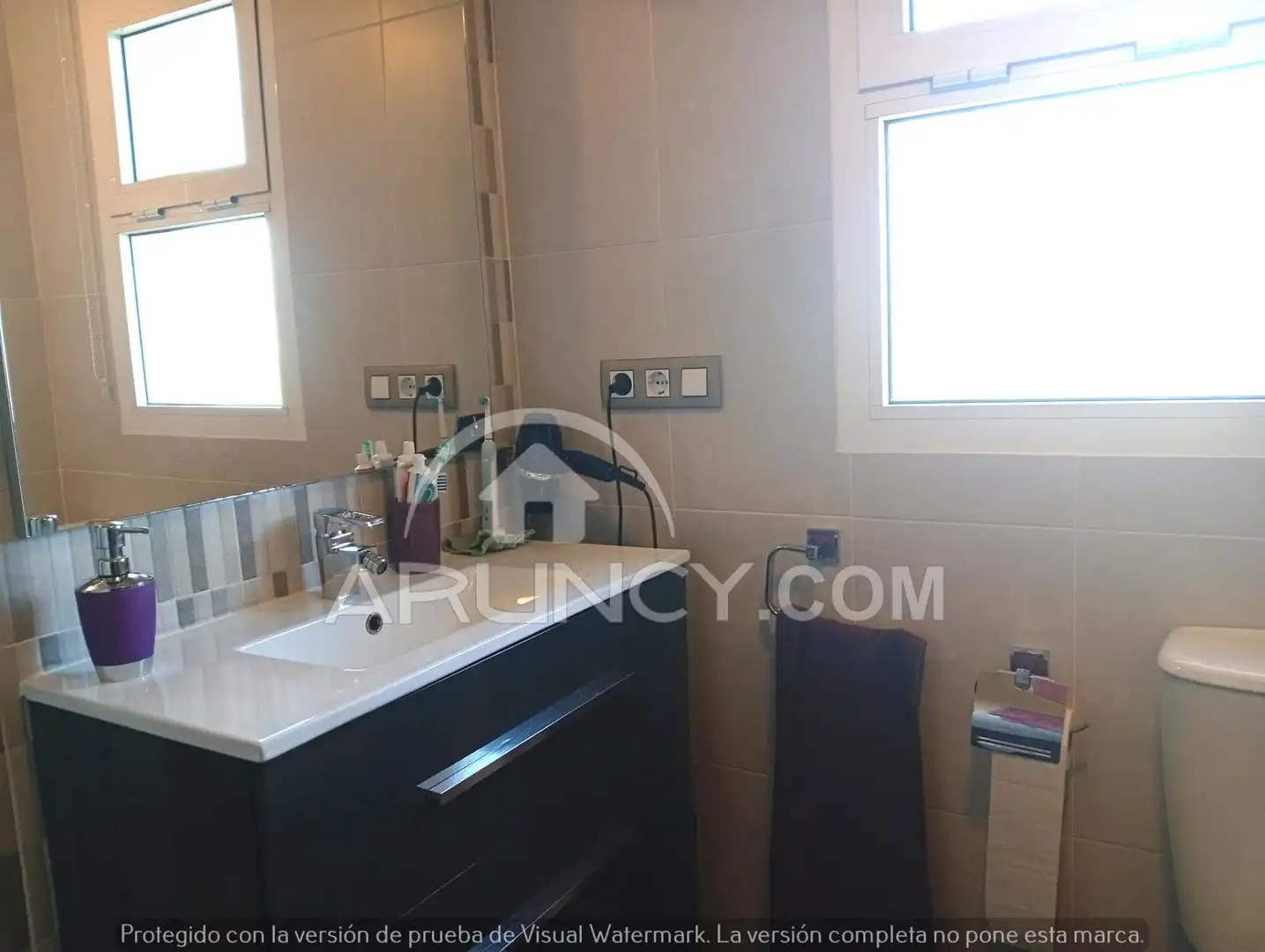 Badezimmer von Wohnung zum Verkauf in Alcalá de Guadaira mit Klimaanlage, Heizung und Terrasse