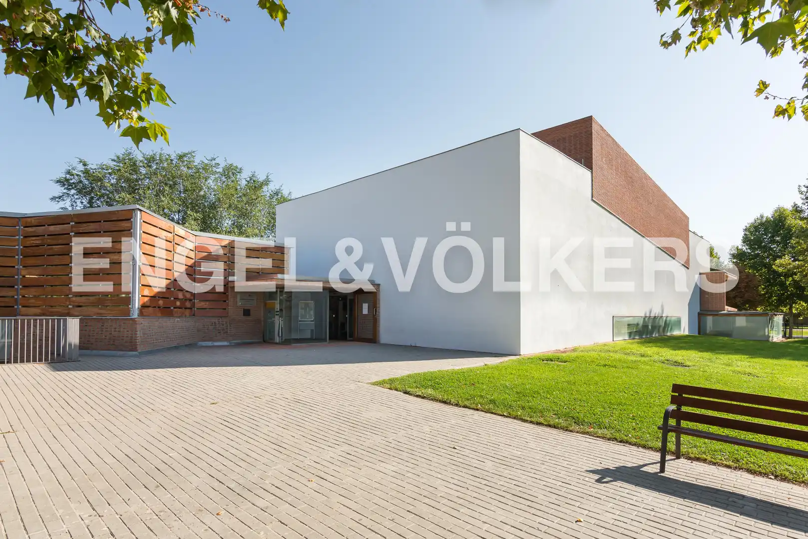 Exterior view of Study for rent in Villanueva de la Cañada  with Air Conditioner, Heating and Private garden