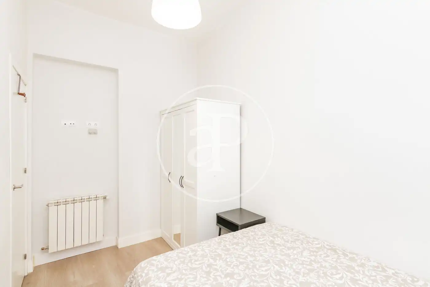 Flat for rent in Calle de San Andrés, Universidad - Malasaña
