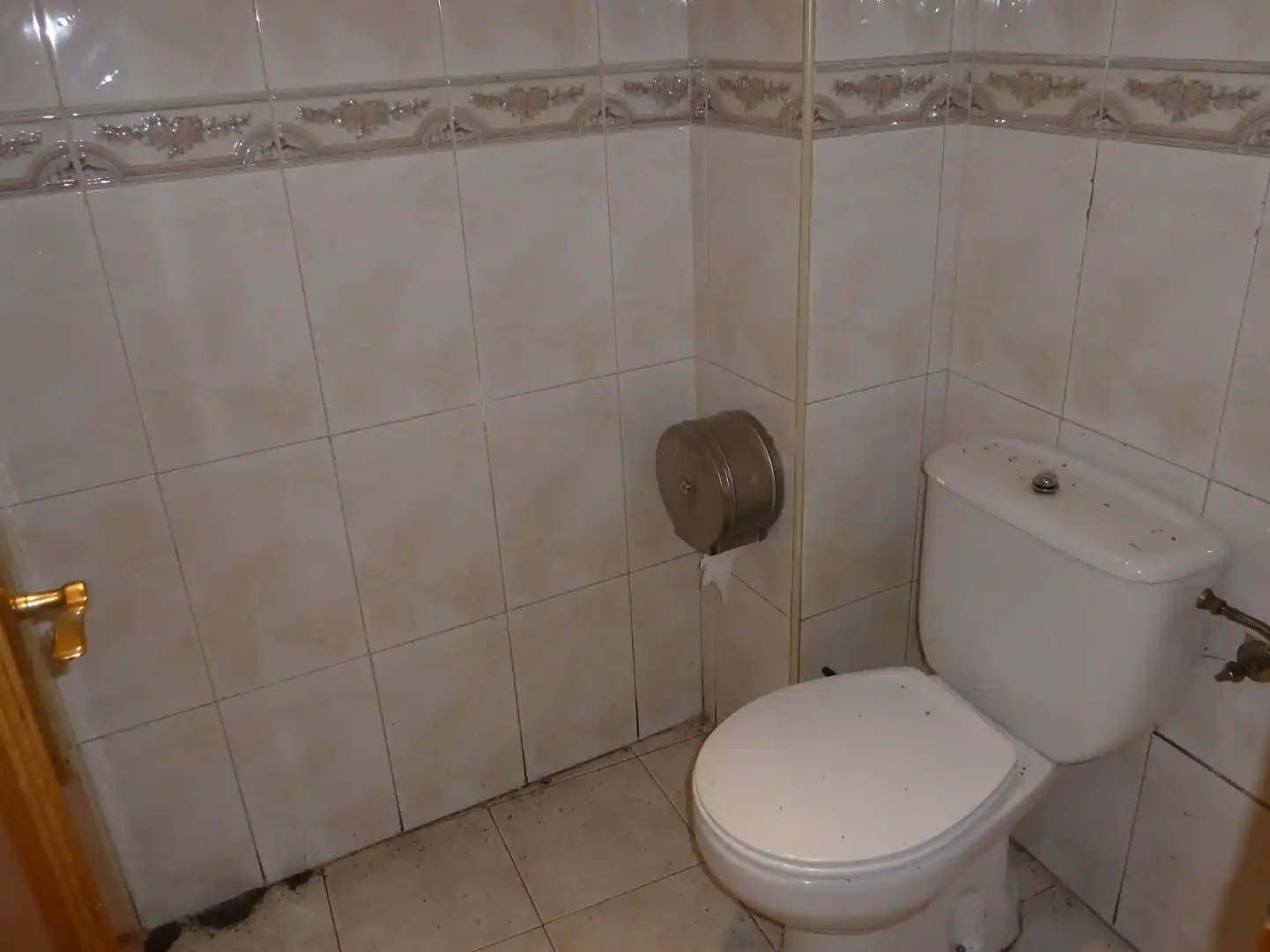 Bany de Local en venda en Azuqueca de Henares amb Aire condicionat