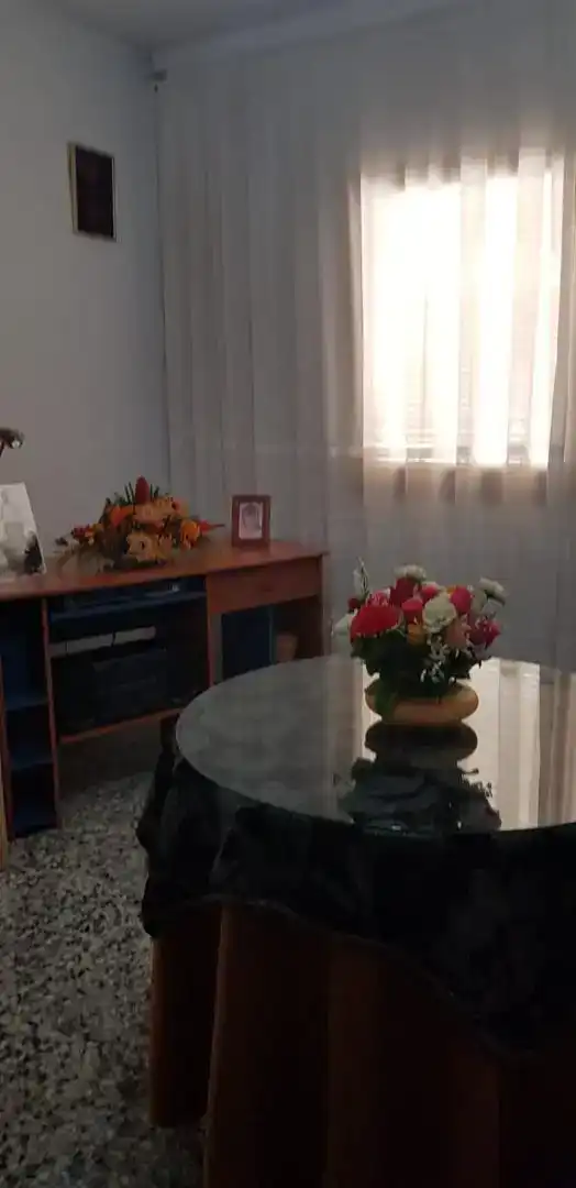 Sala d'estar de Casa adosada en venda en Iznatoraf amb Traster, Moblat i Forn