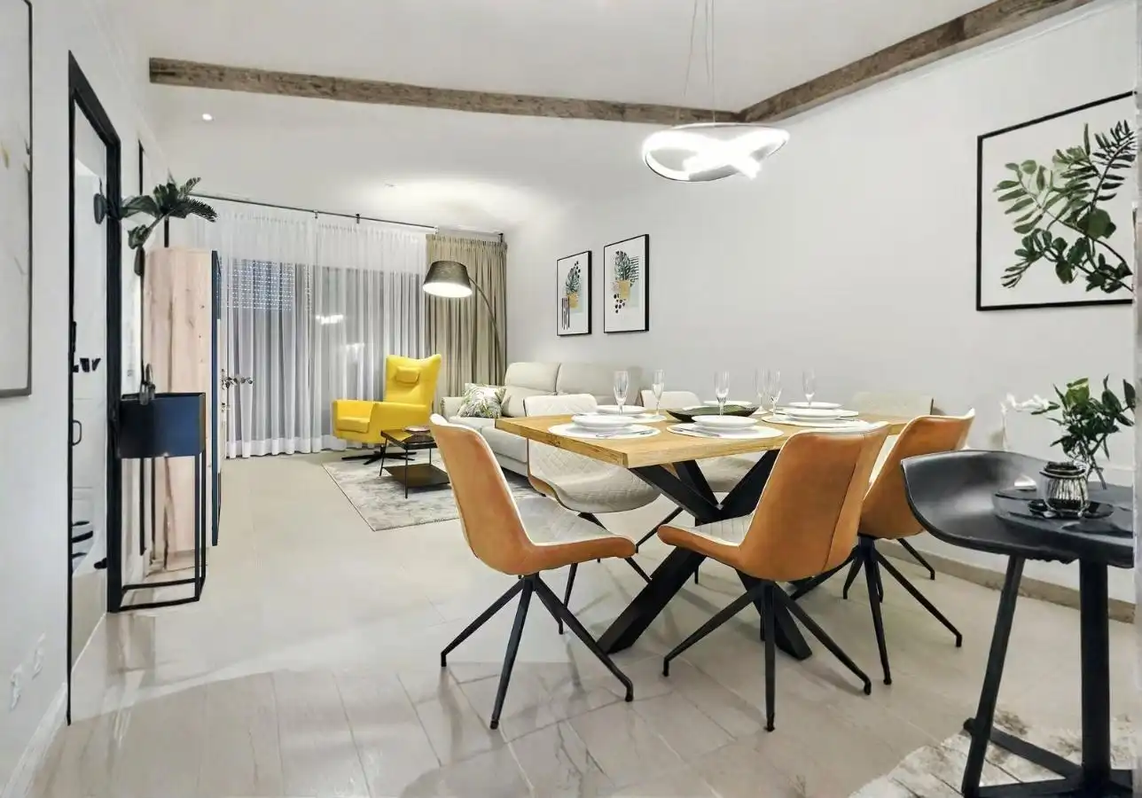 Menjador de Planta baixa en venda en Orihuela amb Aire condicionat, Jardí privat i Terrassa