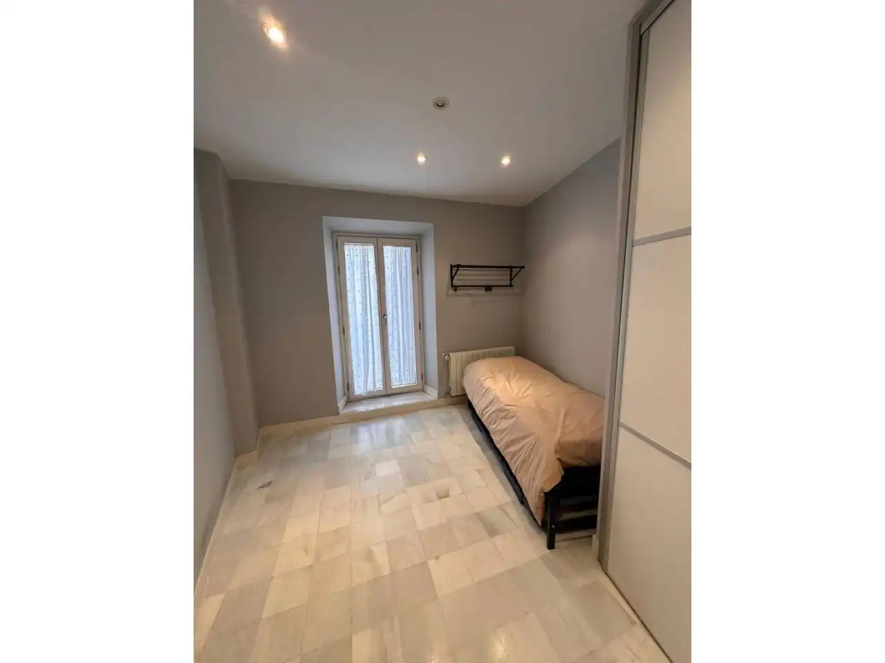 Bedroom of Flat for sale in Badajoz  with Air Conditioner, Heating and Parquet flooring