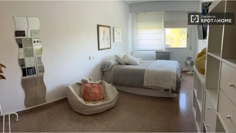 Habitació a Petrer