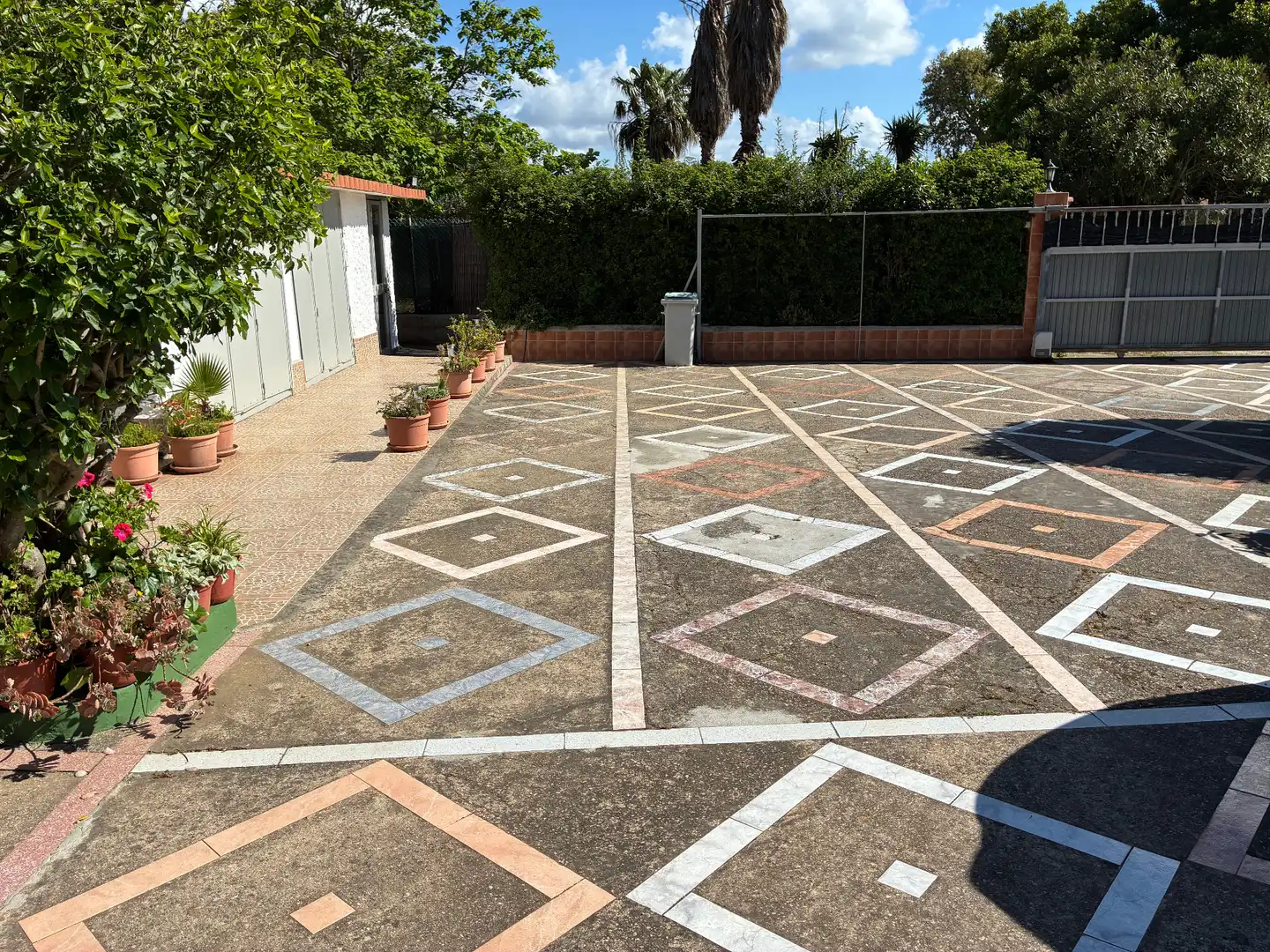 Parking de Casa o chalet en venta en Los Barrios con Aire acondicionado, Jardín privado y Terraza