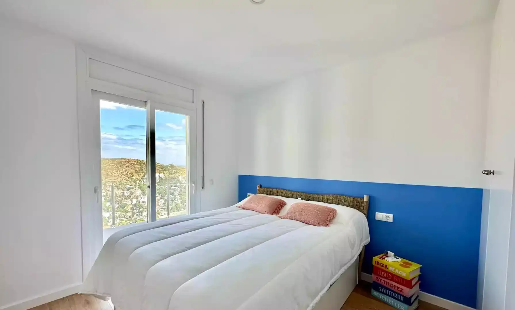 Casa con piscina en venta en joan luis vives, imagen 22