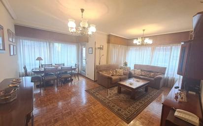 Living room of Flat for sale in Burgos Capital  with Heating, Terrace and Storage room