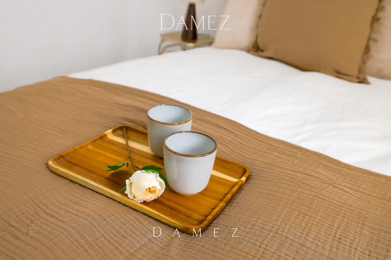 Habitación de Piso en venta en Madrid con Terraza y Alarma