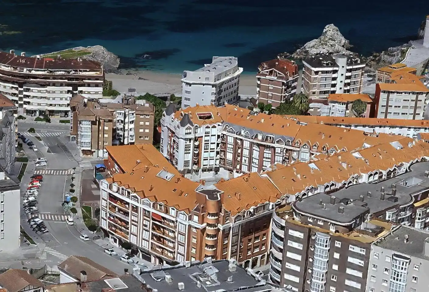 Exterior view of Flat for sale in Castro-Urdiales  with Heating, Terrace and Storage room