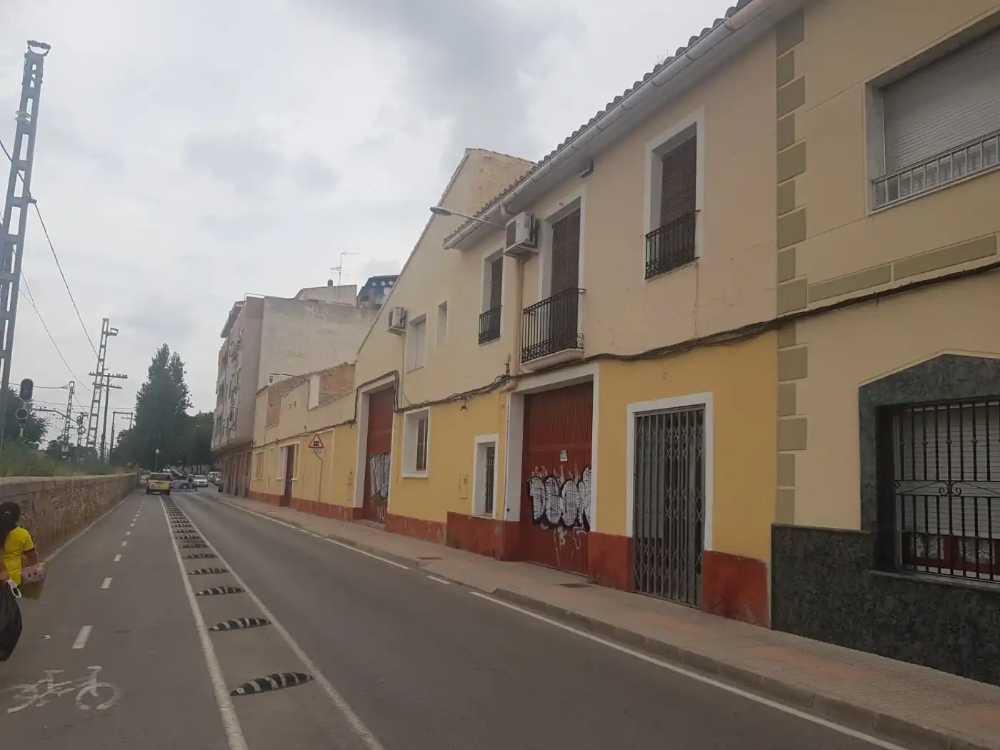 Vista exterior de Nave industrial en venta en Villena
