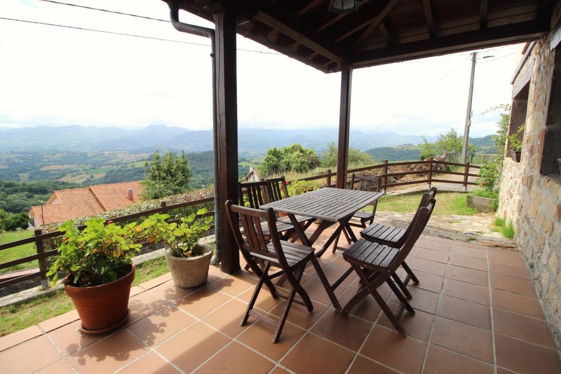 Terrace of House or chalet for sale in Parres  with Heating, Private garden and Parquet flooring