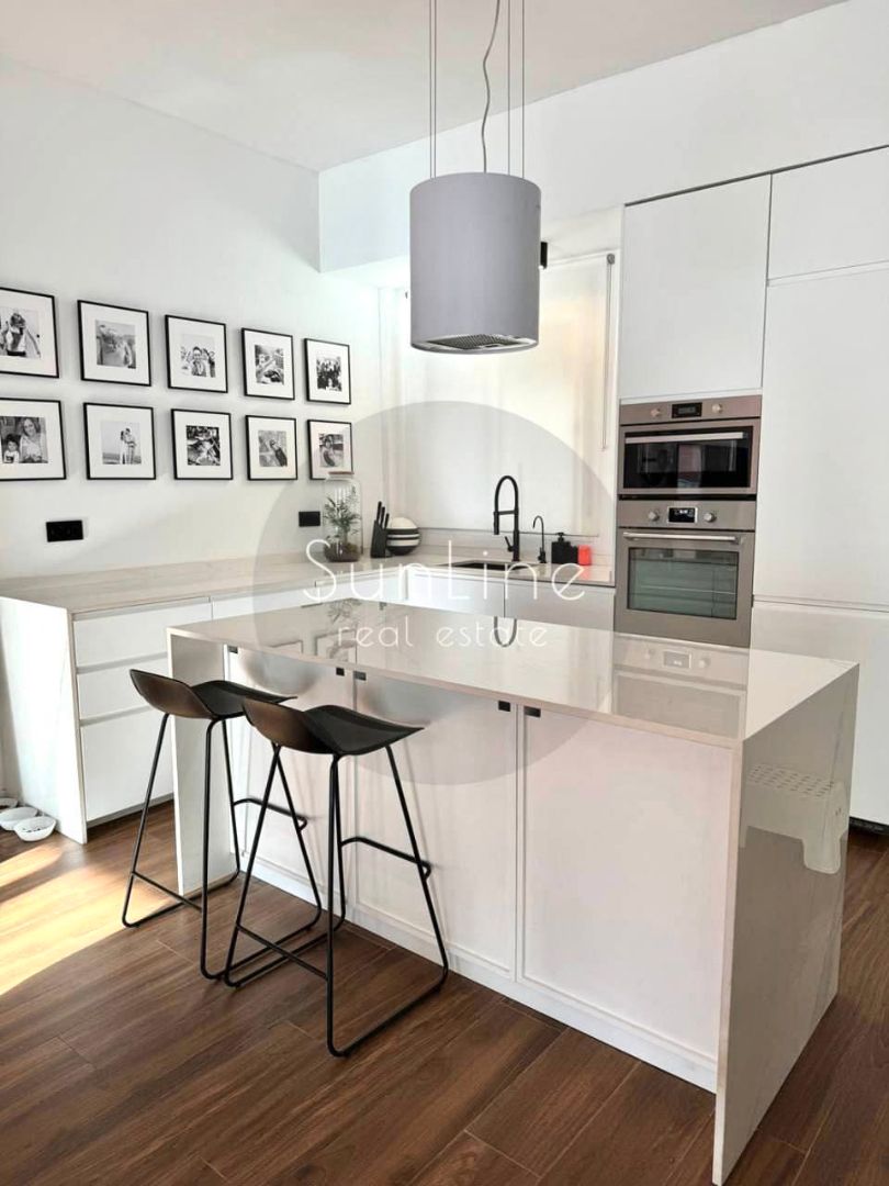 Kitchen of Flat for sale in  Valencia Capital  with Air Conditioner, Heating and Furnished