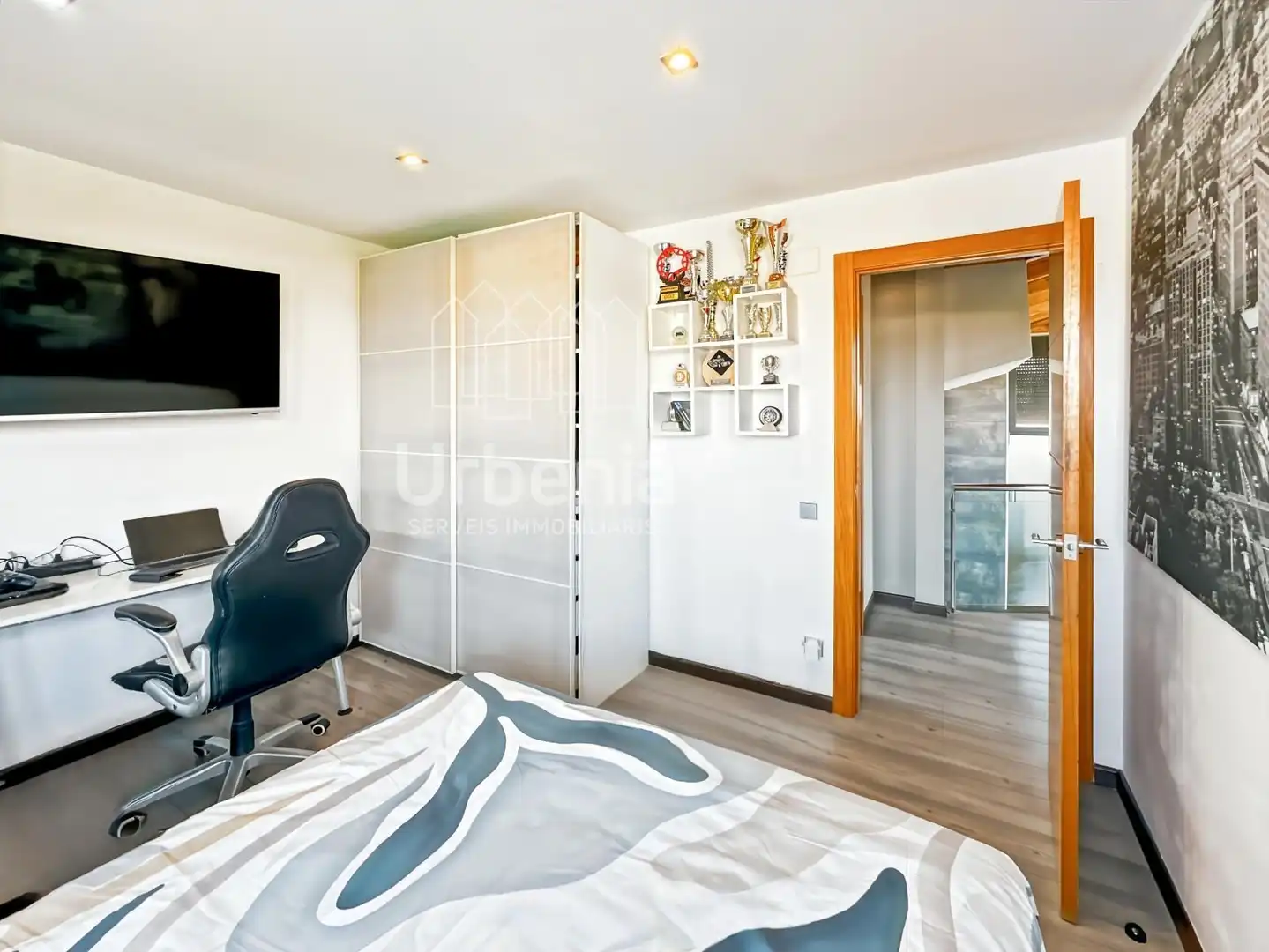Dormitori de Casa o xalet en venda en Lliçà de Vall amb Aire condicionat, Terrassa i Piscina