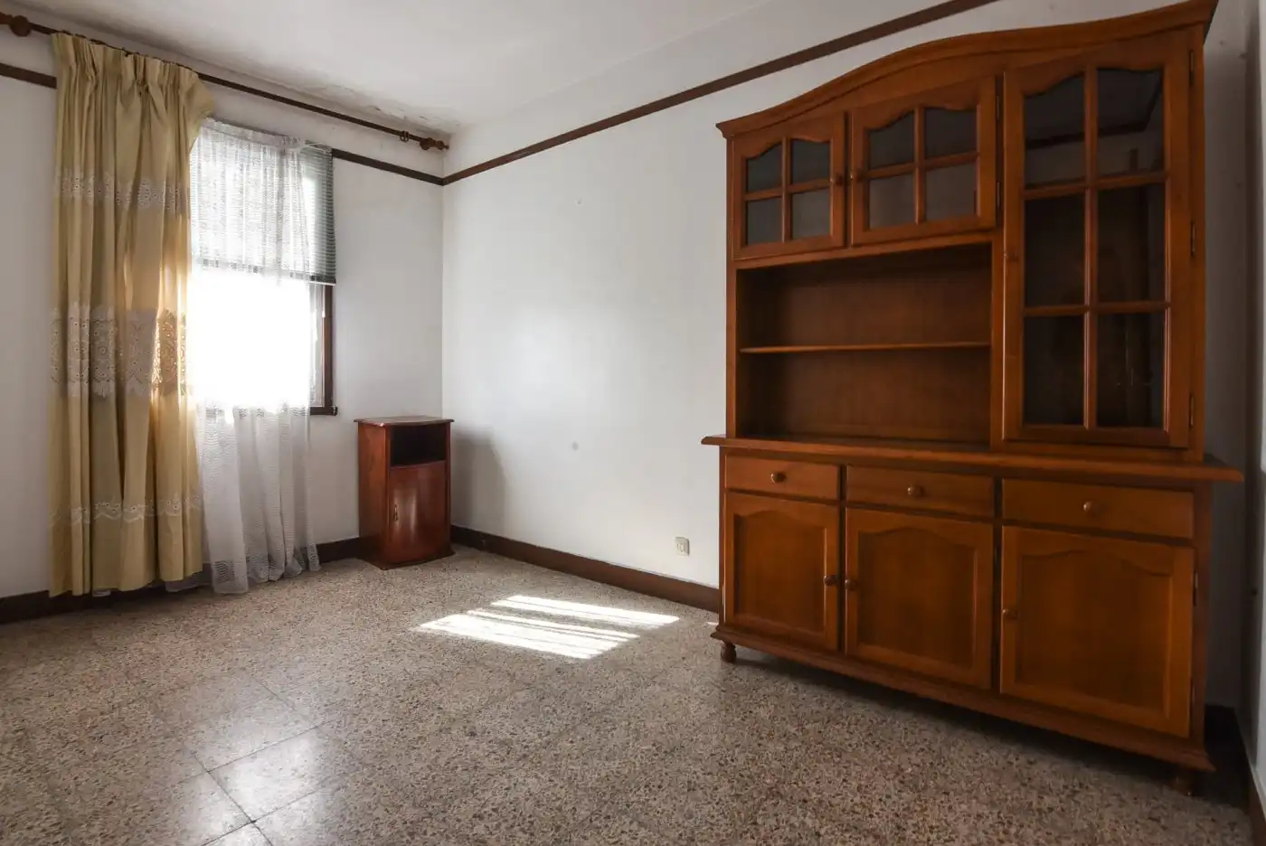 Sala d'estar de Casa o xalet en venda en A Coruña Capital  amb Jardí privat, Traster i Alarma