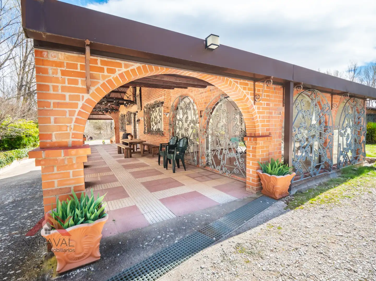 Casa o xalet en venda en Burgo de Osma - Ciudad de Osma amb Calefacció, Jardí privat i Terrassa