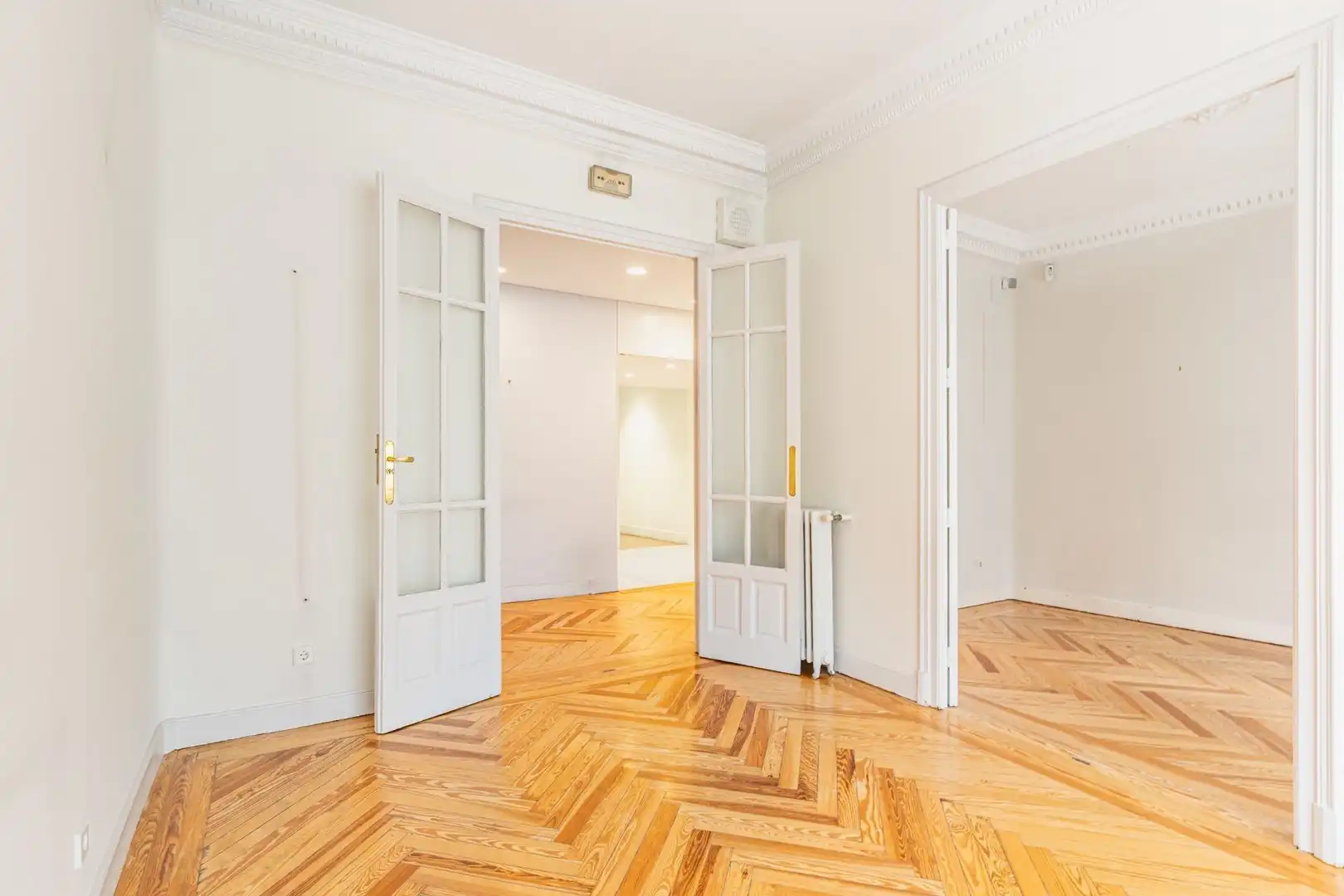 Wohnung zum Verkauf in Madrid mit Klimaanlage, Heizung und Abstellraum