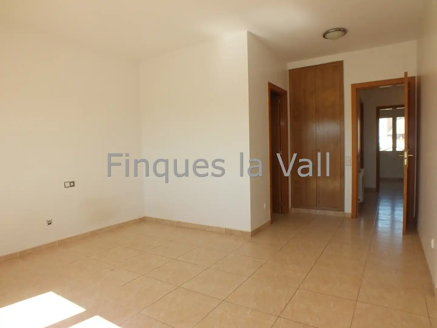 Casa adosada en venda en Sant Boi de Lluçanès amb Calefacció, Jardí privat i Forn