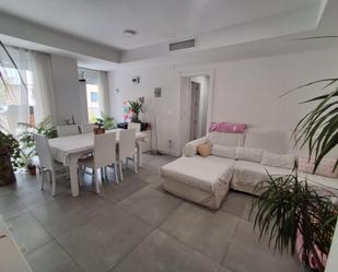 Flat for sale in Calle Calle del Alhelí, Poniente