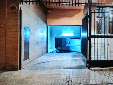 Individual with lift to rent in Carrer de l'Erudit Orellana 2