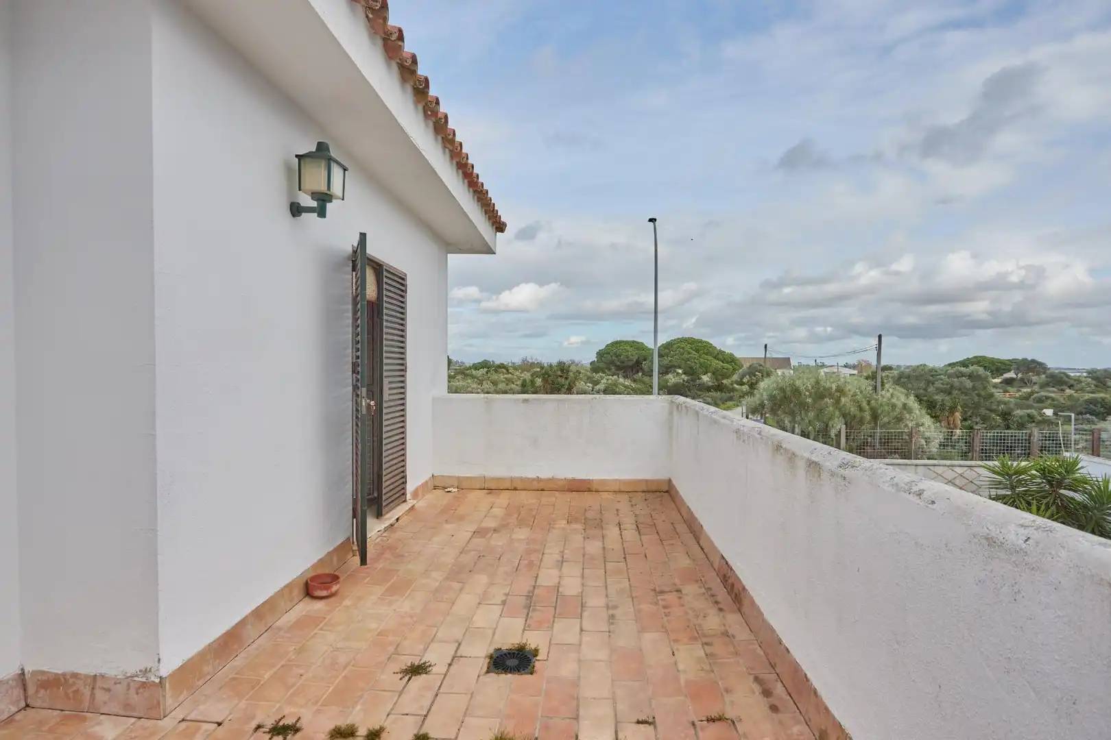 Terrassa de Casa o xalet en venda en El Puerto de Santa María amb Jardí privat i Piscina comunitària