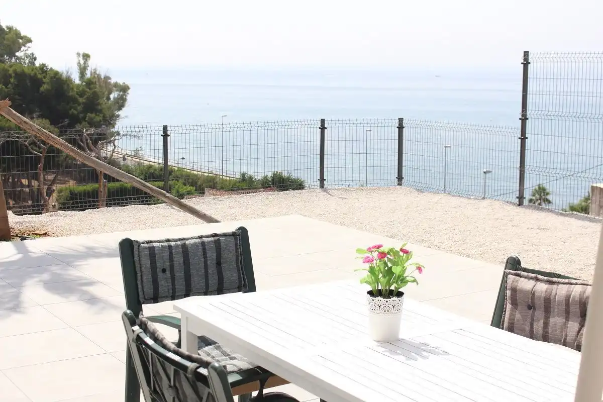 Terrasse von Haus oder Chalet zur Miete in Nerja mit Klimaanlage, Privatgarten und Abstellraum