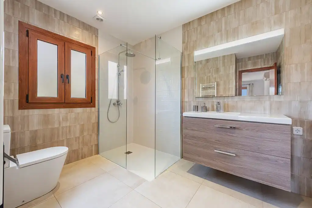 Baño de Casa o chalet en venta en Palafolls con Aire acondicionado, Terraza y Piscina