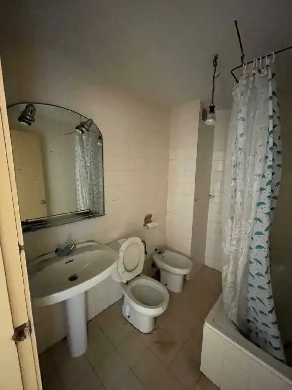 Baño de Apartamento en venta en  Logroño con Calefacción y Trastero