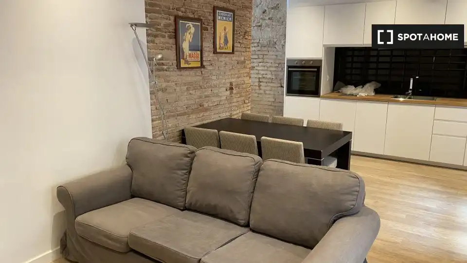 Fotografía del inmueble reportado: 2.700 €/mes — Barcelona, Barcelona
