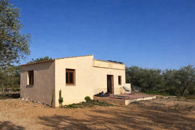 Finca rústica en Venta en Camarles