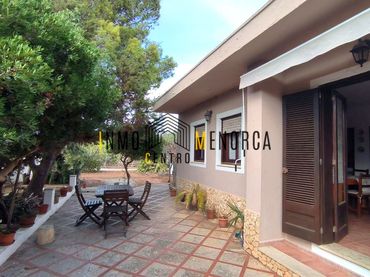 Casa con piscina in vendita a Cala Blanca