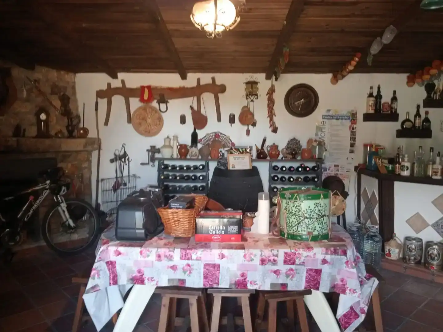 Cuina de Casa o xalet en venda en Morille amb Calefacció, Jardí privat i Traster