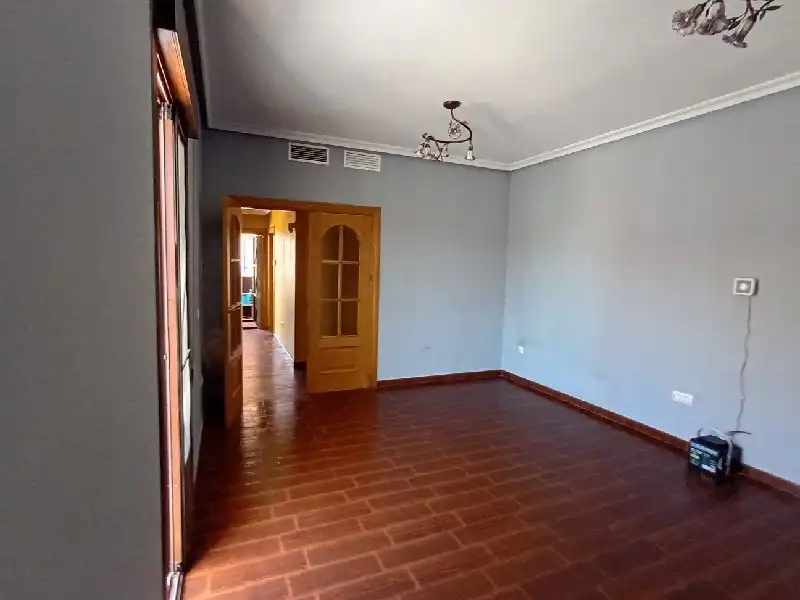 Sala de estar de Piso en venta en La Carolina