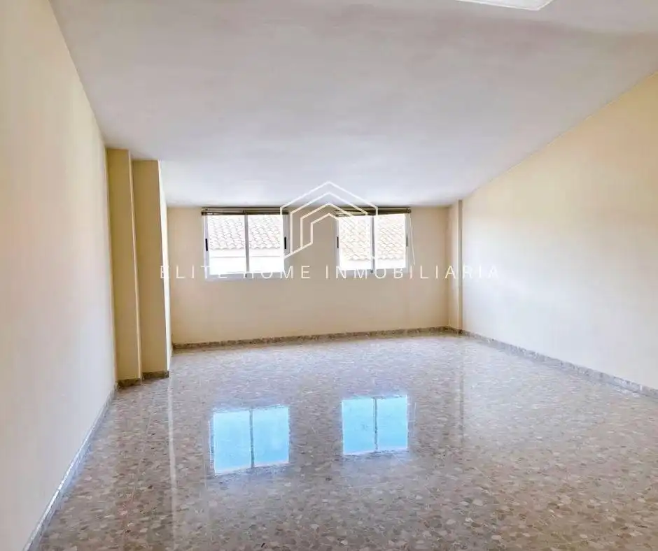 Detached homes for rent in Estación - Universidad