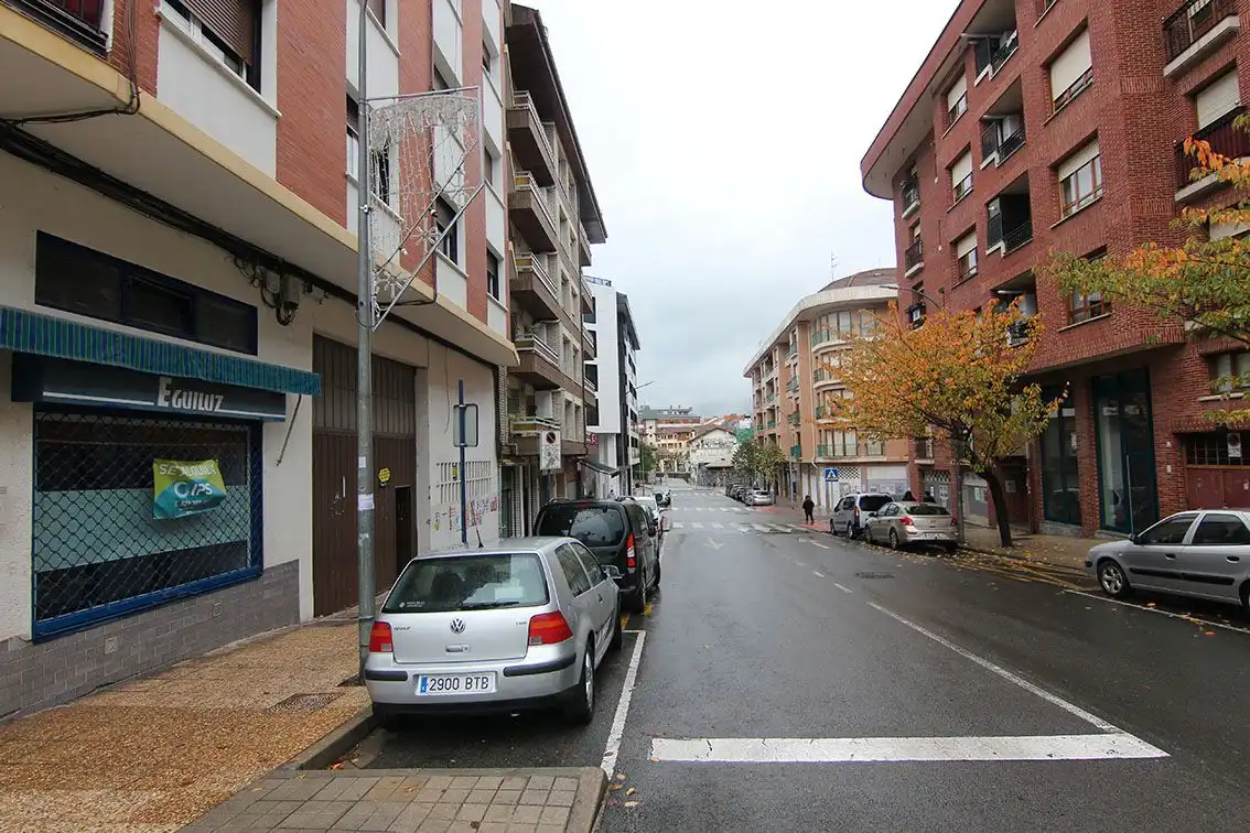 Vista exterior de Local en venta en Amurrio
