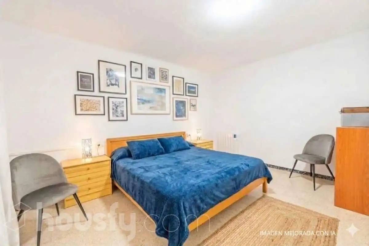 Habitación de Piso en venta en Vilanova i la Geltrú con Calefacción, Terraza y Balcón