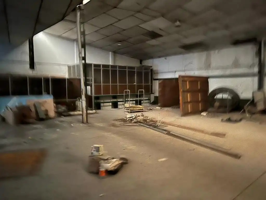 Nau industrial de lloguer en  Córdoba Capital