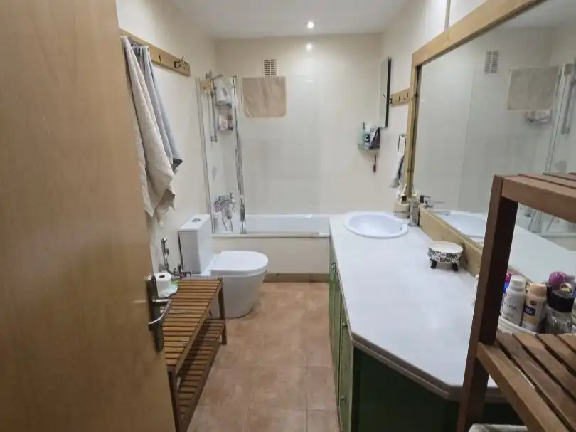 Casa con jardín en venta en Carrer del Penedés 7, imagen 10