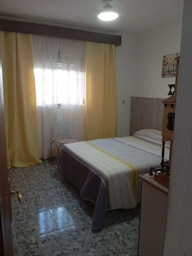 Habitación de Casa o chalet en venta en Alcalá de Guadaira con Terraza, Trastero y Balcón