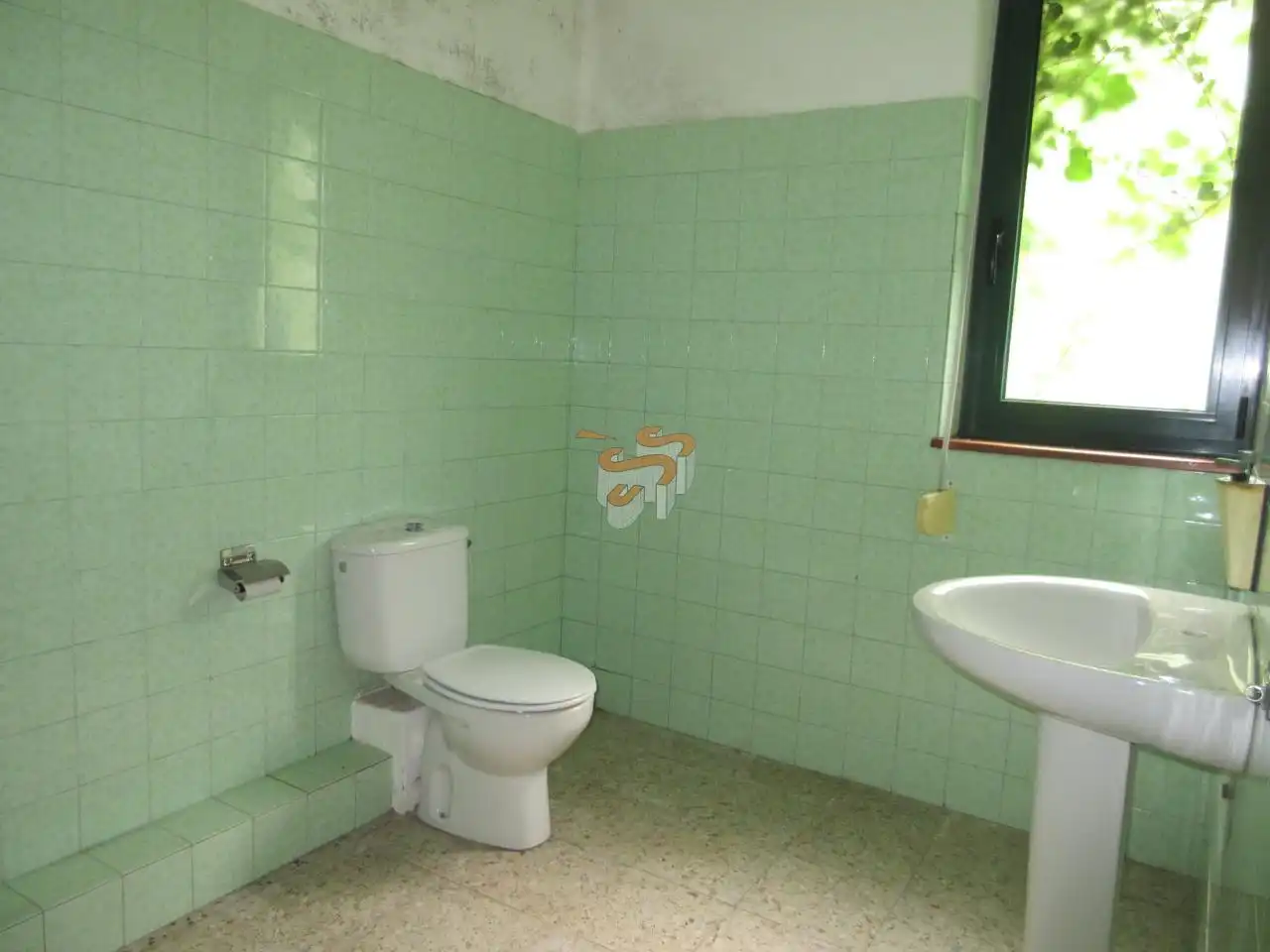 Bany de Nau industrial en venda en Narón