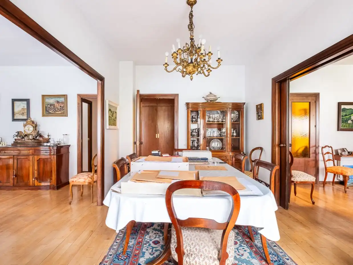 Comedor de Piso en venta en  Madrid Capital con Terraza y Balcón