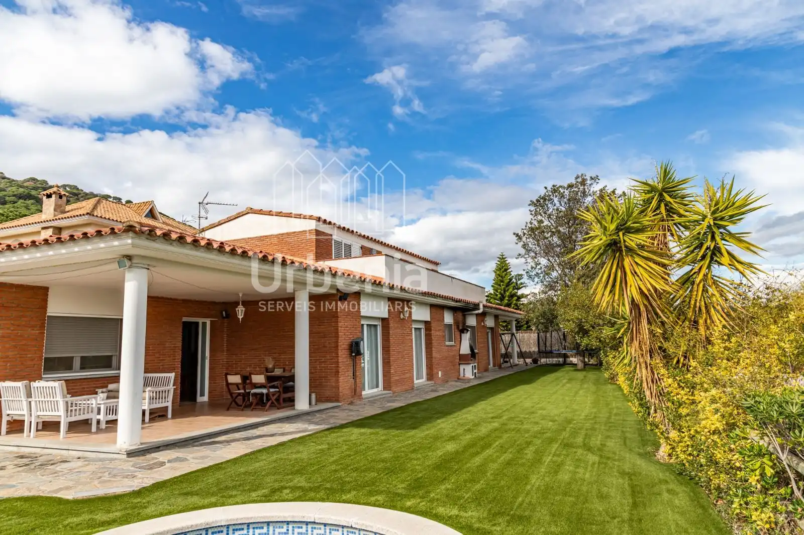Jardín de Casa o chalet en venta en Argentona con Jardín privado, Trastero y Piscina